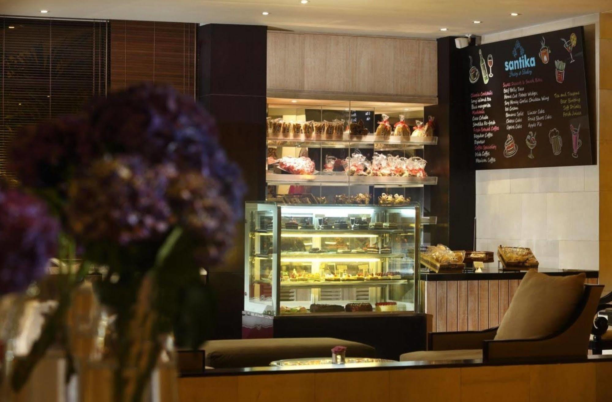 Hotel Santika Premiere Jogja Jogyakarta Zewnętrze zdjęcie